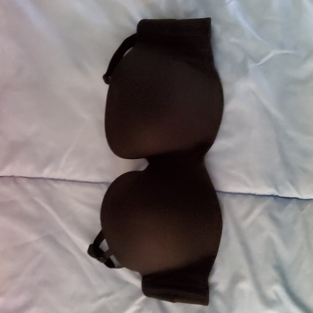VS strapless bra 38C